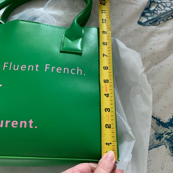 NWT Trendy Green Tote “I Speak Fluent French” Fashion Bag - Picture 6 of 7